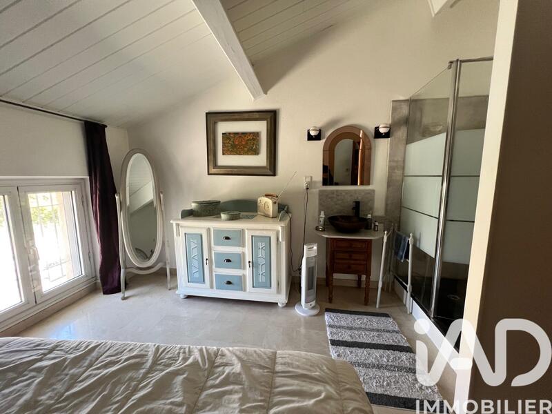 Maison de ville - 209 m² - 7 pièces