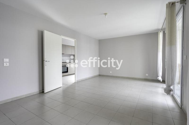 Appartement - 86 m² - 4 pièces