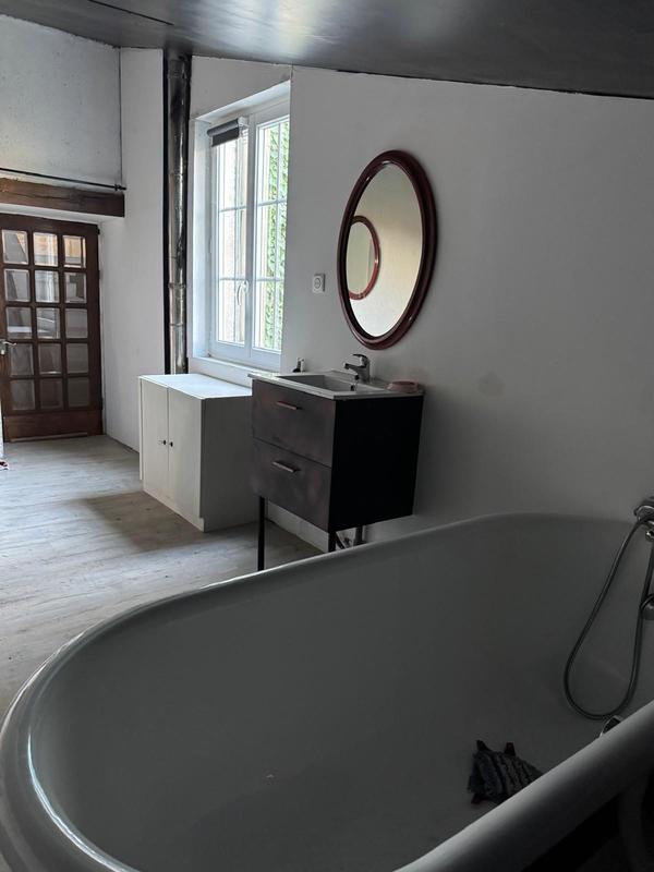 Maison ancienne - 177 m² - 6 pièces