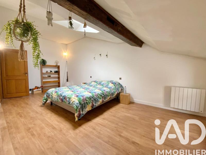 Appartement - 104 m² - 4 pièces