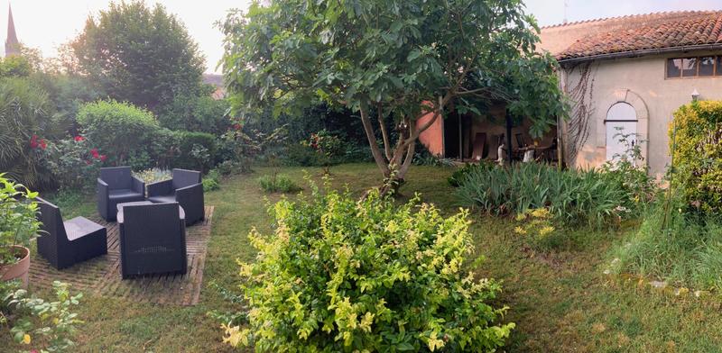 Maison - 247 m² - 7 pièces