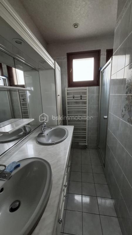 Pavillon - 85 m² - 5 pièces