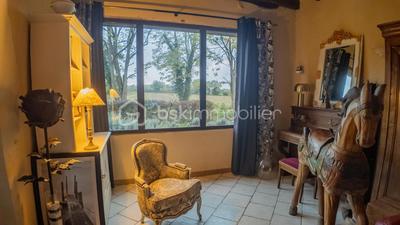 Maison - 98 m² - 4 pièces