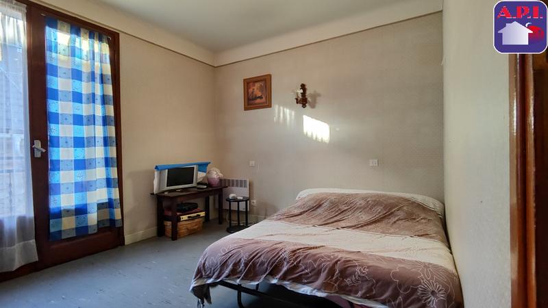 Maison - 92 m² - 5 pièces