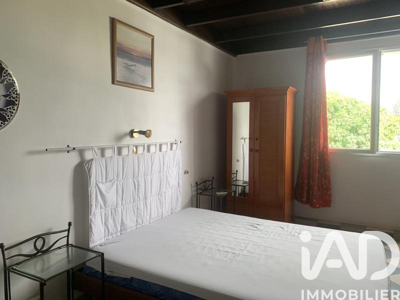 Maison - 330 m² - 10 pièces