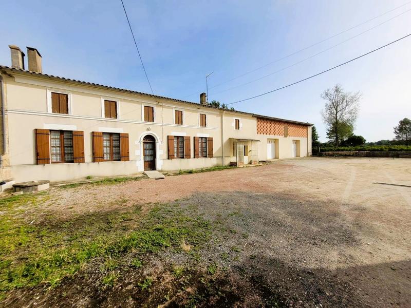 Maison - 183 m² - 4 pièces