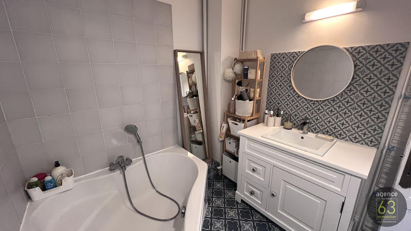 Appartement - 103 m² - 4 pièces