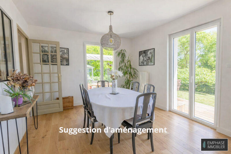 Maison contemporaine - 204 m² - 7 pièces