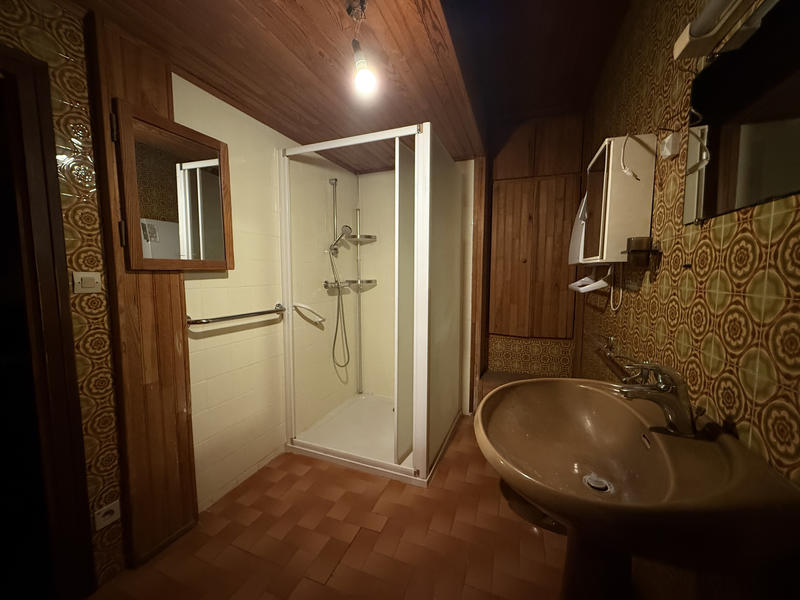 Maison - 265 m² - 8 pièces