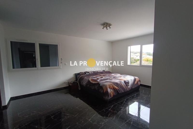 Maison - 166 m² - 5 pièces