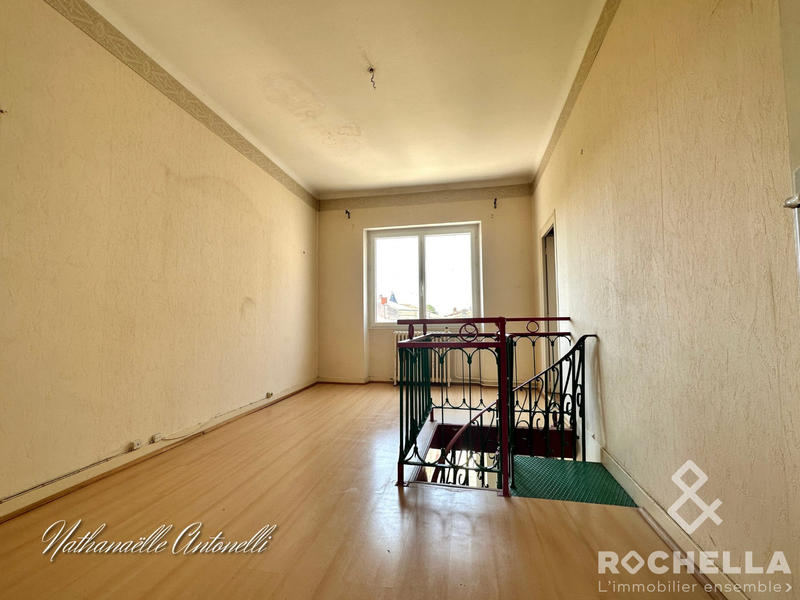 Immeuble - 437 m² - 3 pièces