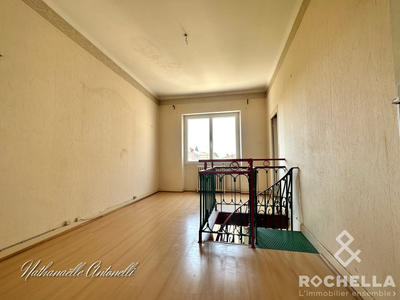 Immeuble - 437 m² - 3 pièces