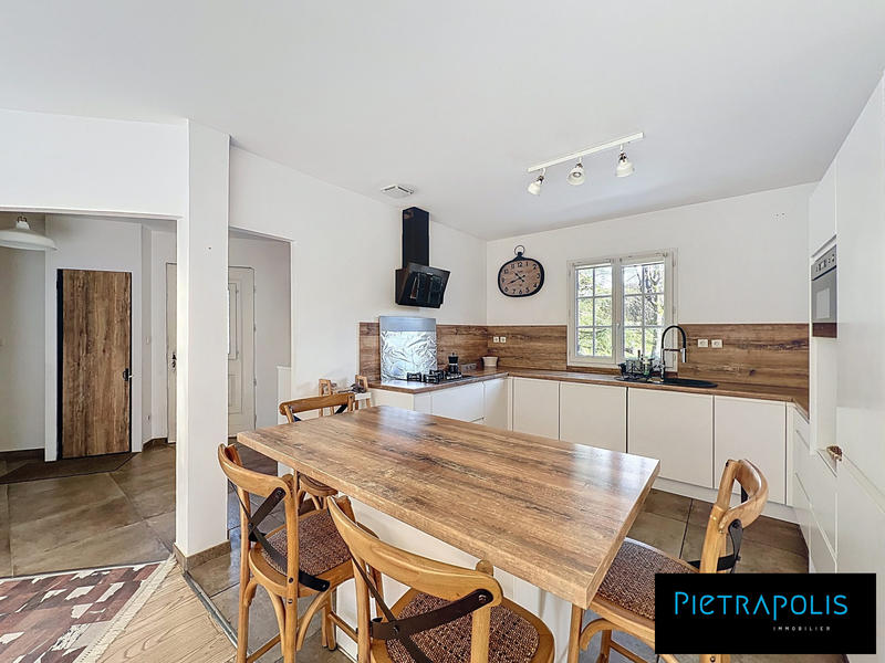 Maison - 132 m² - 4 pièces