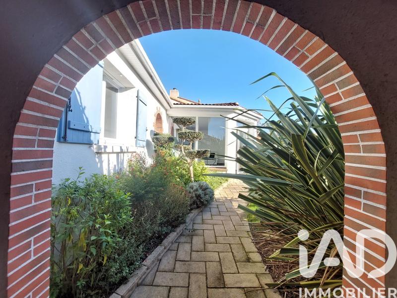 Maison - 94 m² - 4 pièces