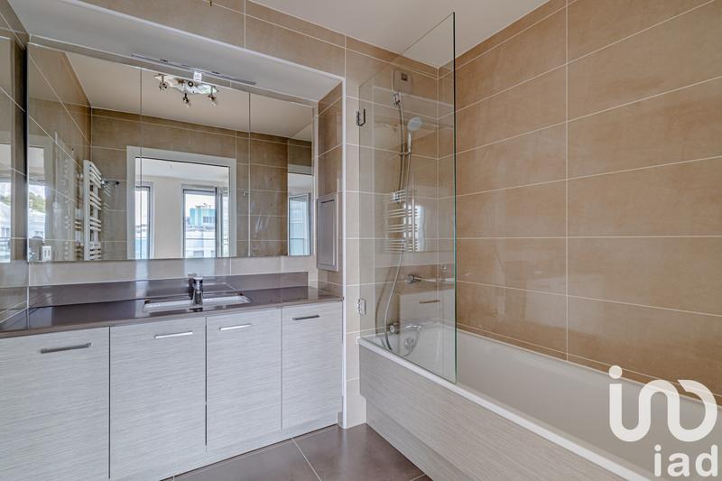 Appartement - 100 m² - 4 pièces