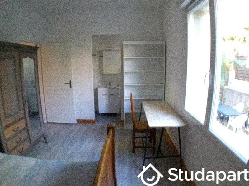 Chambre - 18 m² - 1 pièce