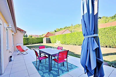 Maison - 180 m² - 5 pièces