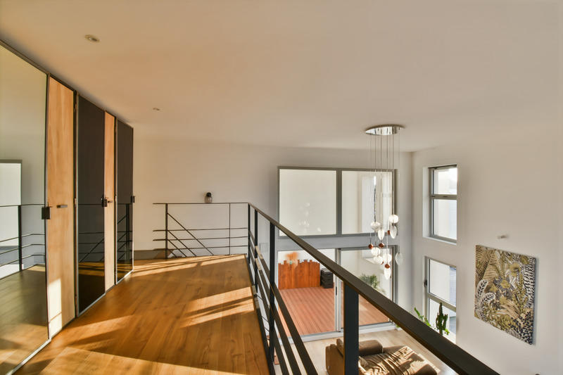 Appartement - 101 m² - 4 pièces