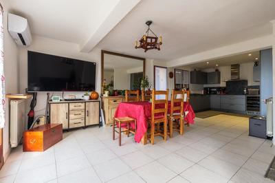 Maison - 160 m² - 7 pièces