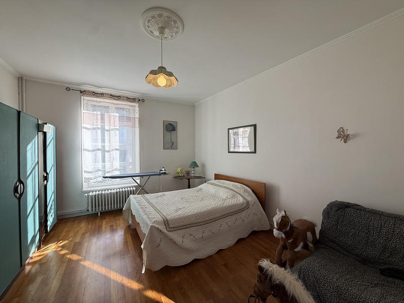 Maison - 166 m² - 6 pièces