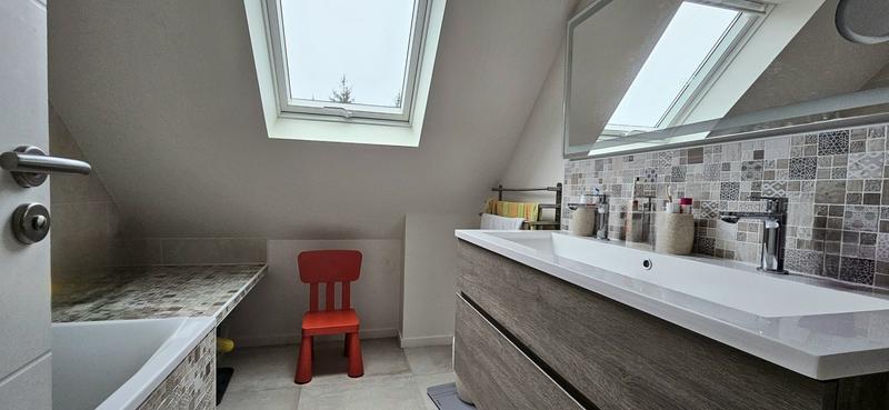 Maison contemporaine - 133 m² - 5 pièces