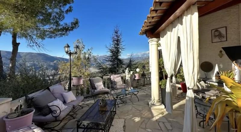 Maison - 170 m² - 6 pièces