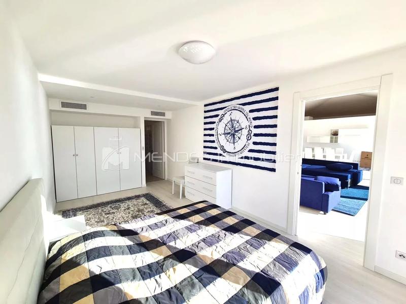 Villa sur toit - 135 m² - 4 pièces