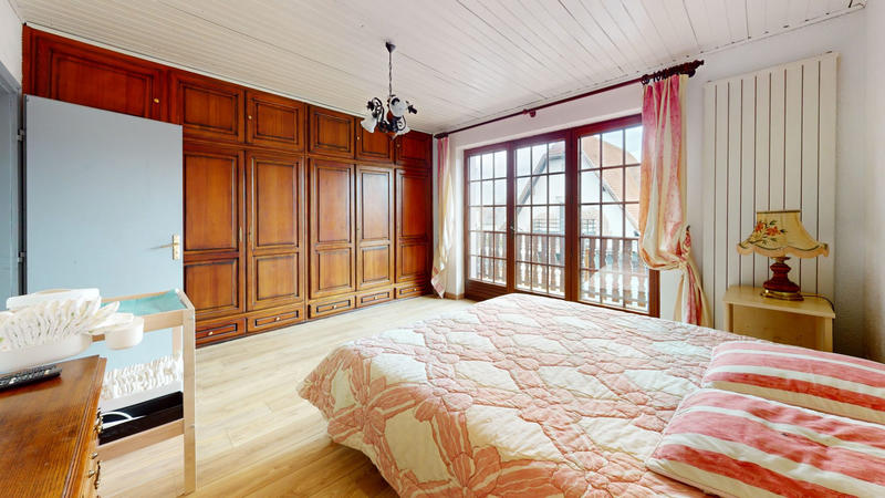 Maison - 159 m² - 5 pièces