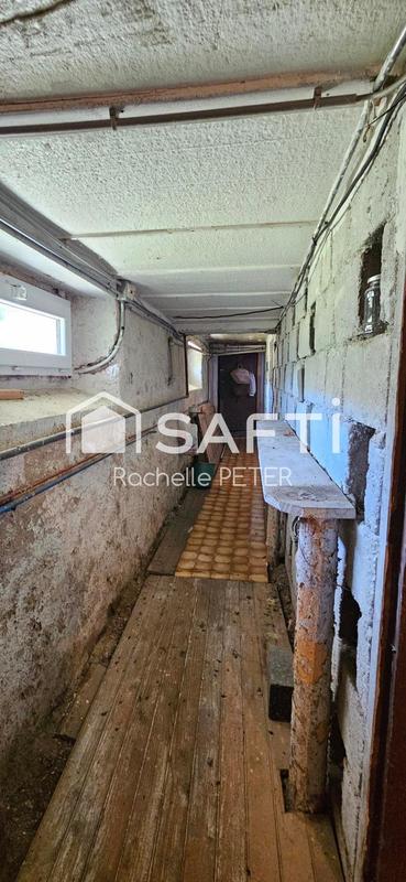 Maison - 99 m² - 5 pièces