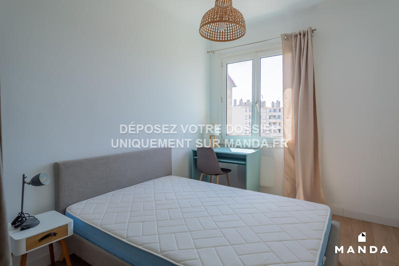 Chambre - 11 m² - 4 pièces