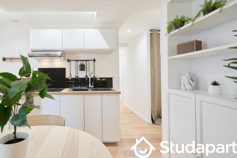 Chambre - 11 m² - 1 pièce