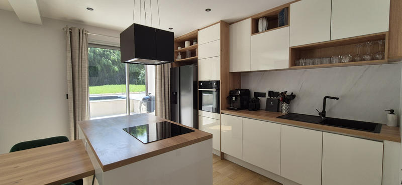 Maison - 148 m² - 6 pièces