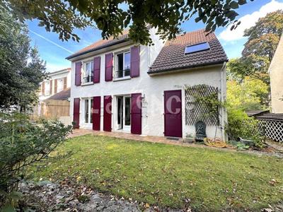 Maison - 128 m² - 6 pièces