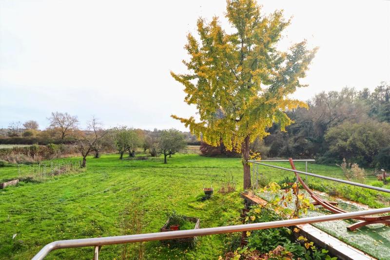 Maison en pierre - 287 m² - 9 pièces