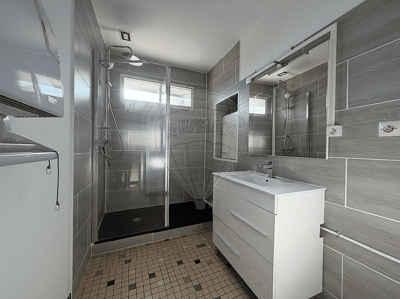 Maison - 83 m² - 4 pièces