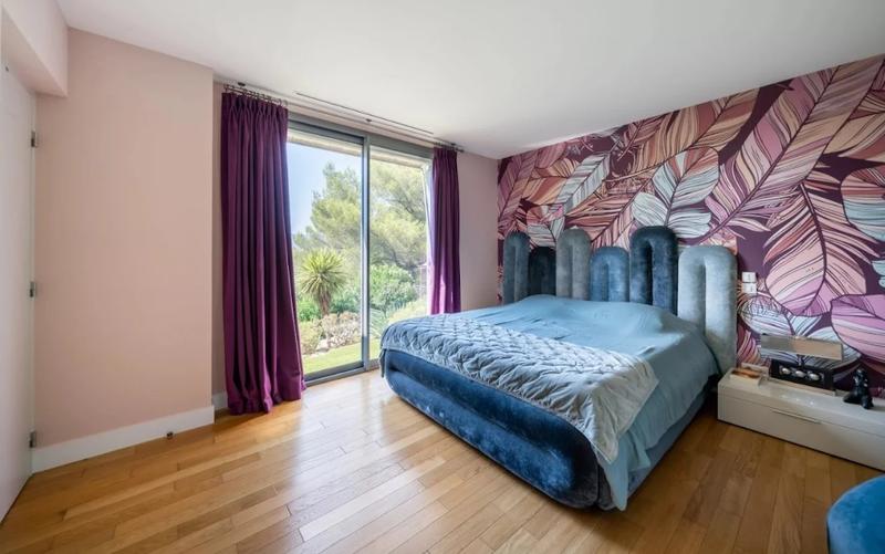 Villa - 400 m² - 6 pièces