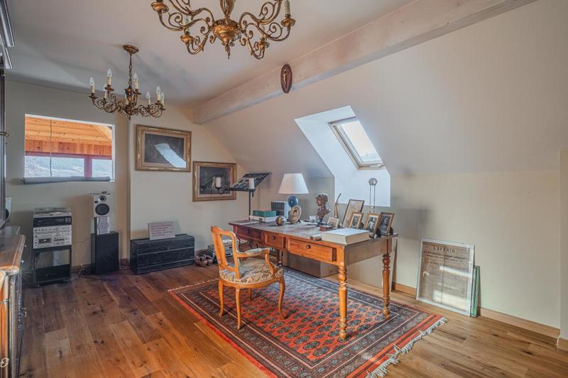 Maison en pierre - 234 m² - 6 pièces