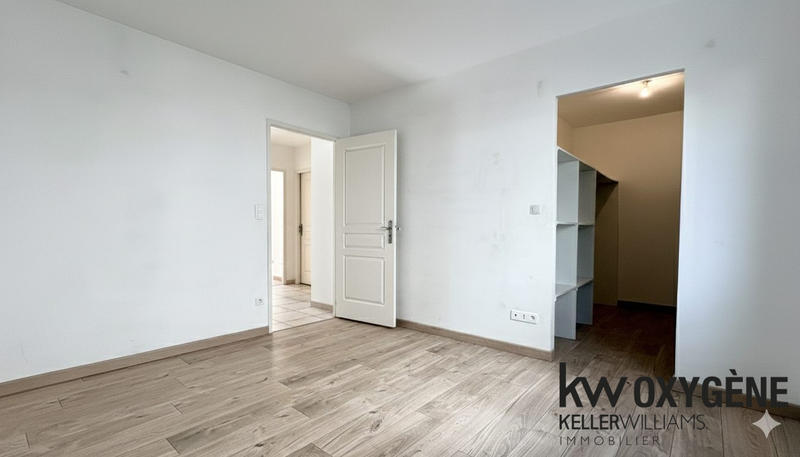 Maison - 122 m² - 4 pièces