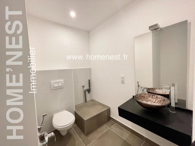 Appartement - 100 m² - 3 pièces