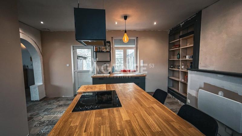 Maison - 135 m² - 5 pièces