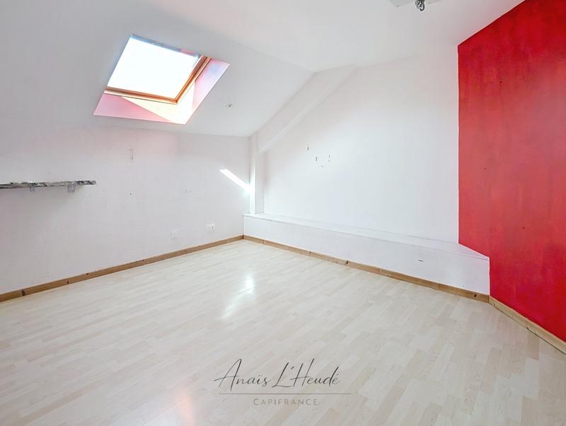 Appartement - 209 m² - 6 pièces