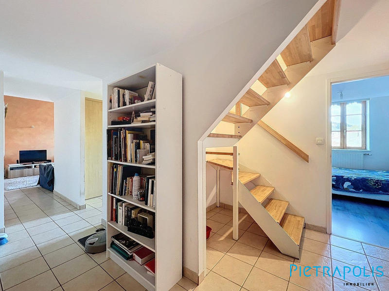 Appartement - 89 m² - 4 pièces