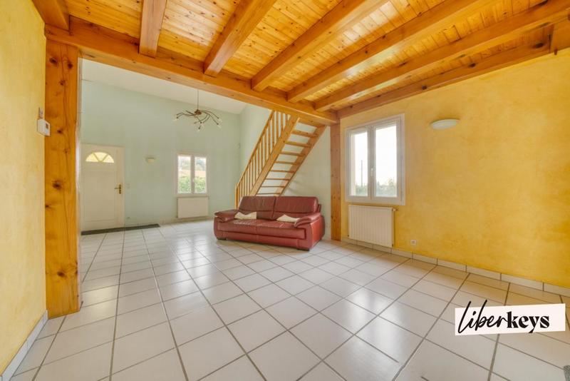Maison - 110 m² - 4 pièces