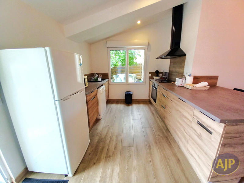 Maison - 95 m² - 4 pièces