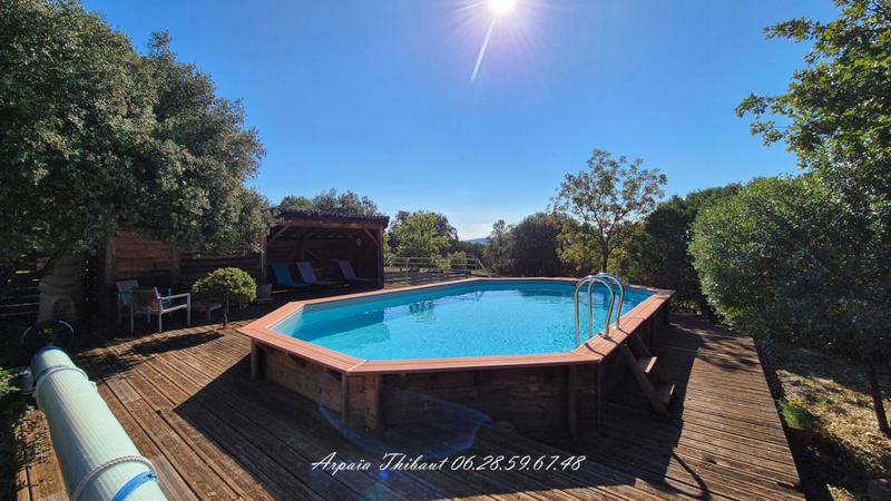 Maison - 140 m² - 5 pièces