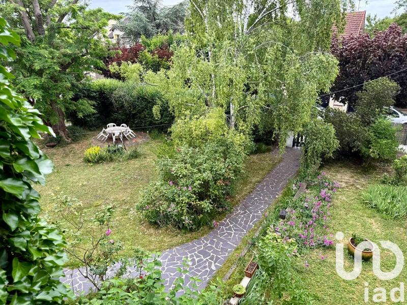 Maison - 121 m² - 6 pièces