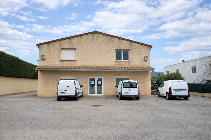 Bureau - 110 m² - 3 pièces