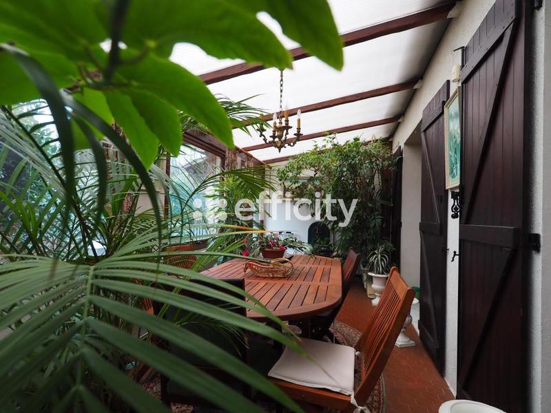 Maison - 152 m² - 7 pièces