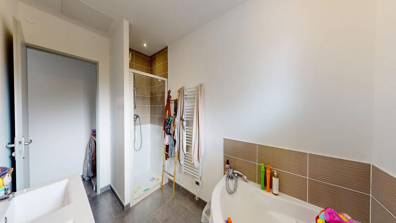 Maison - 158 m² - 5 pièces