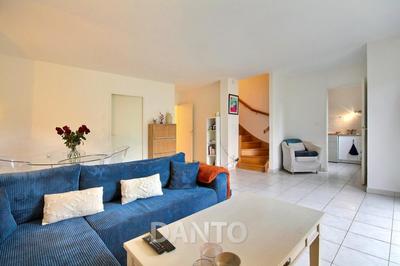 Maison - 78 m² - 5 pièces